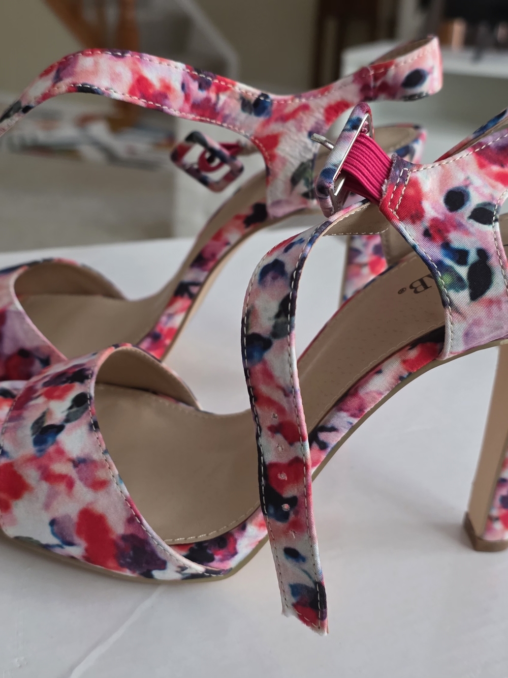 JustFab Pink Multicolor Floral Strappy High Heels with Ankle Buckle